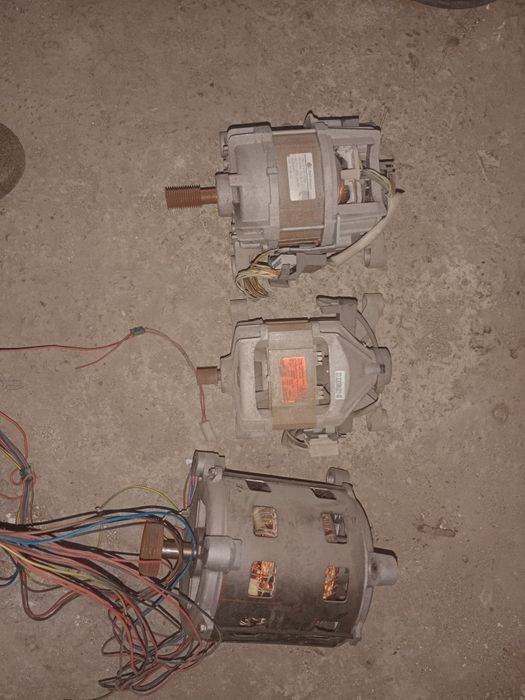 Продам двигатели от стиралок