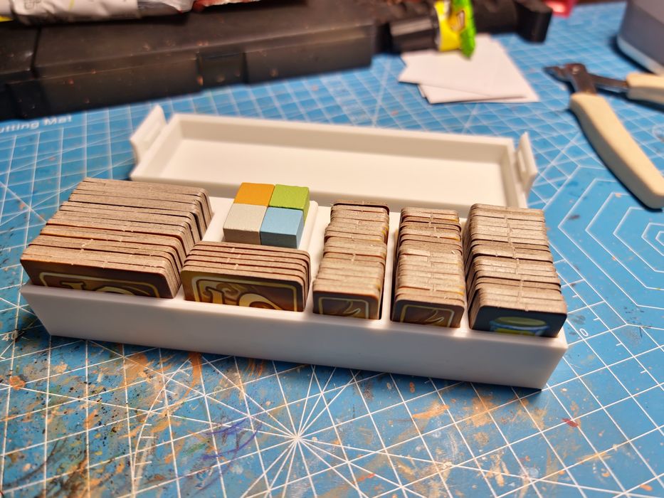 Inserts за настолни игри и 3D tokens