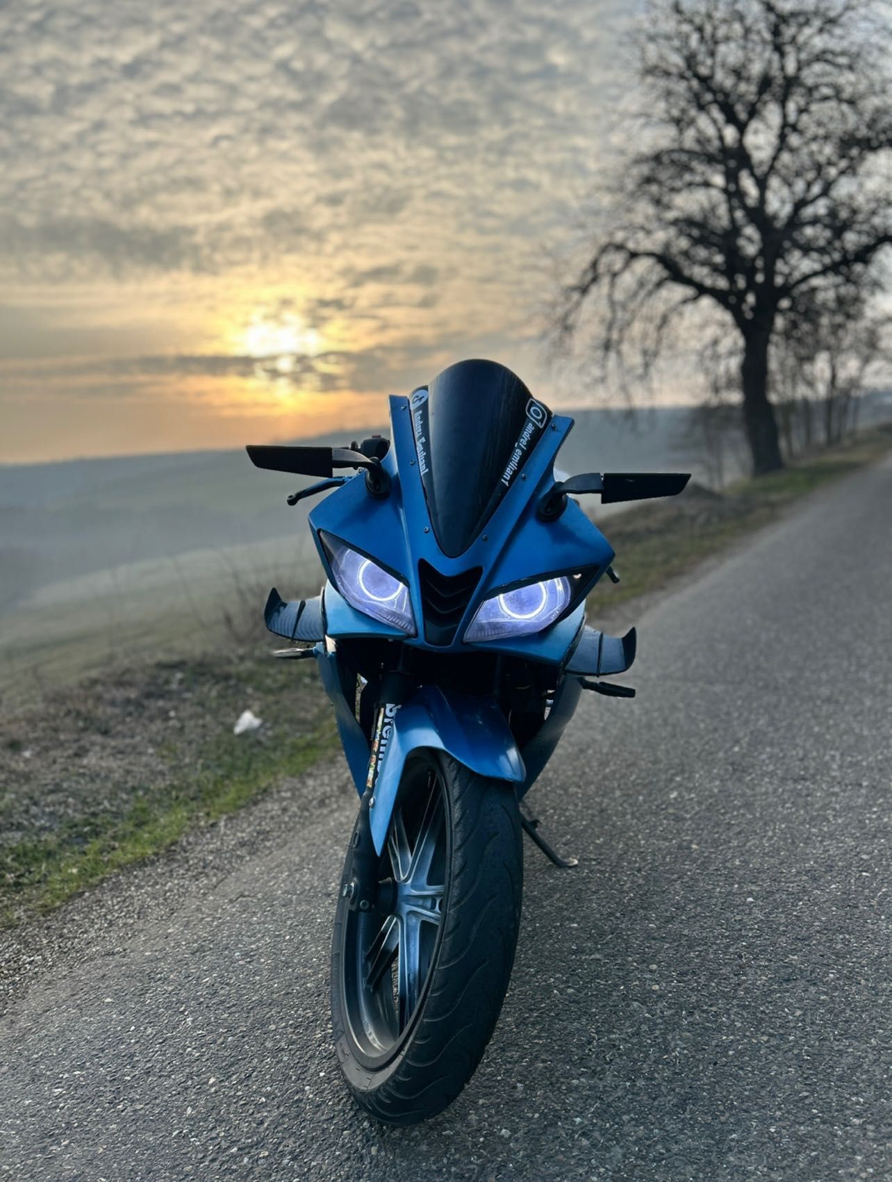 Se vinde Yamaha yzf r125