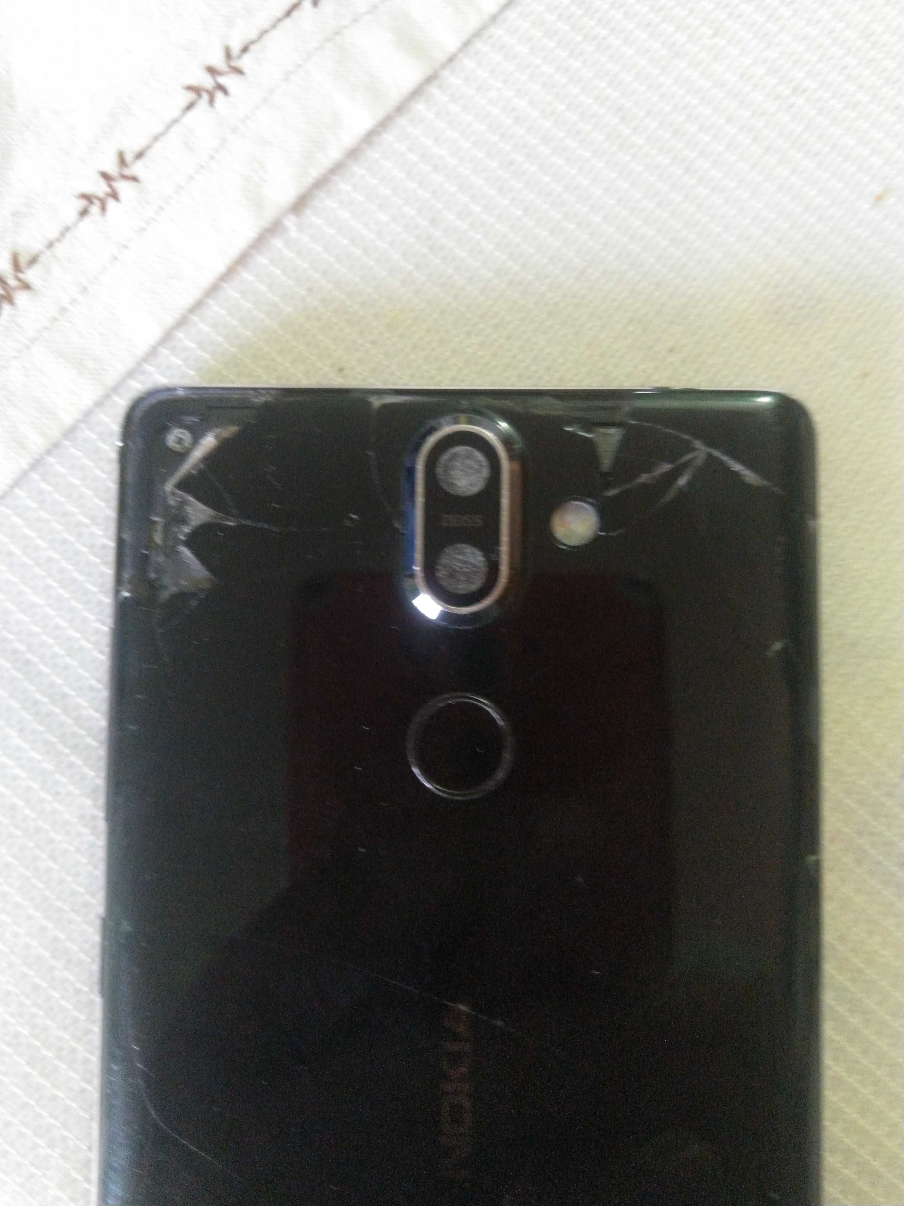 Nokia 8 sirocco 128gb. 6gb.ram памет