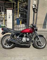 Motocicleta Kawasaki 550cc