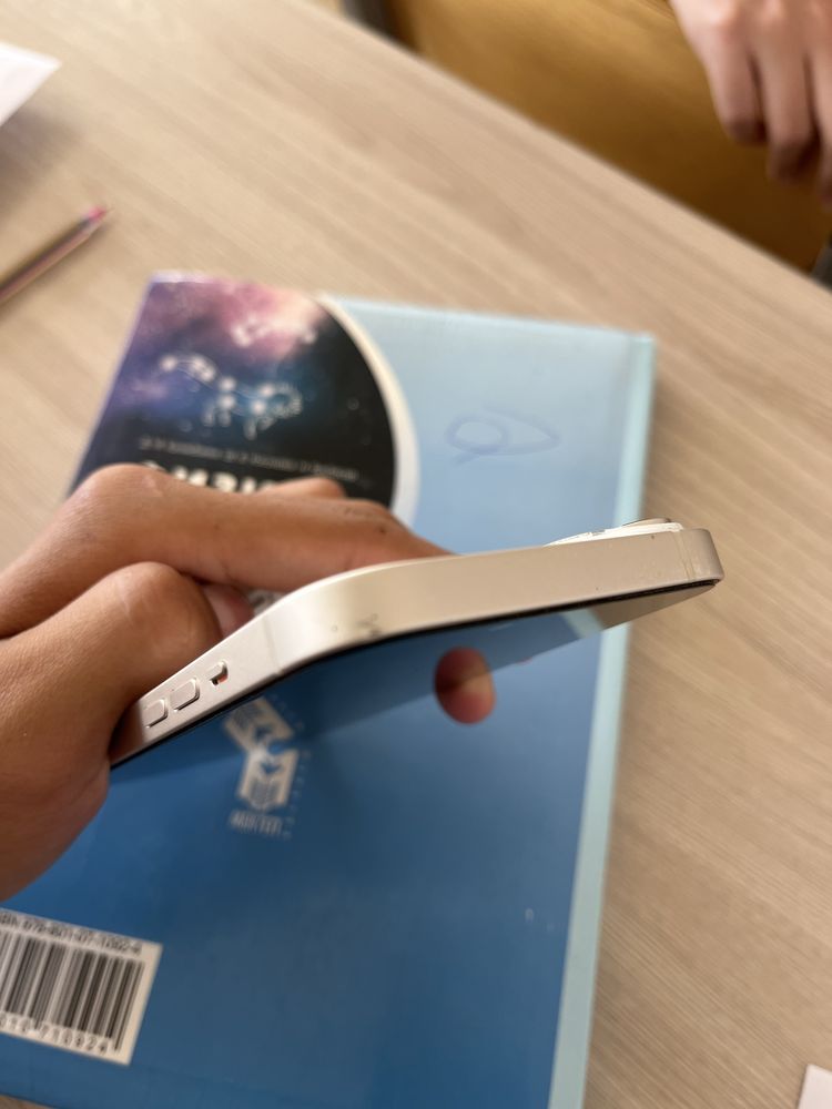Iphone 14 128 белый