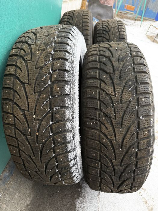 Зимние Шины R-16 215/60 Roadx