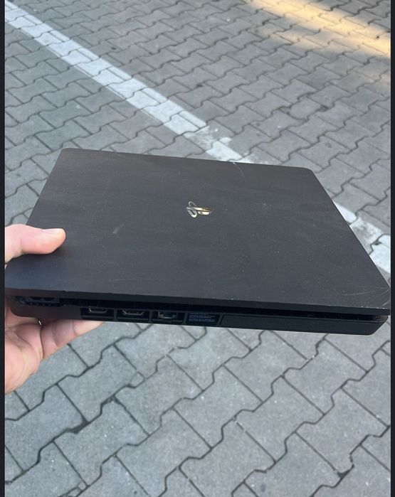 Ps 4 slim 1t  ca nou