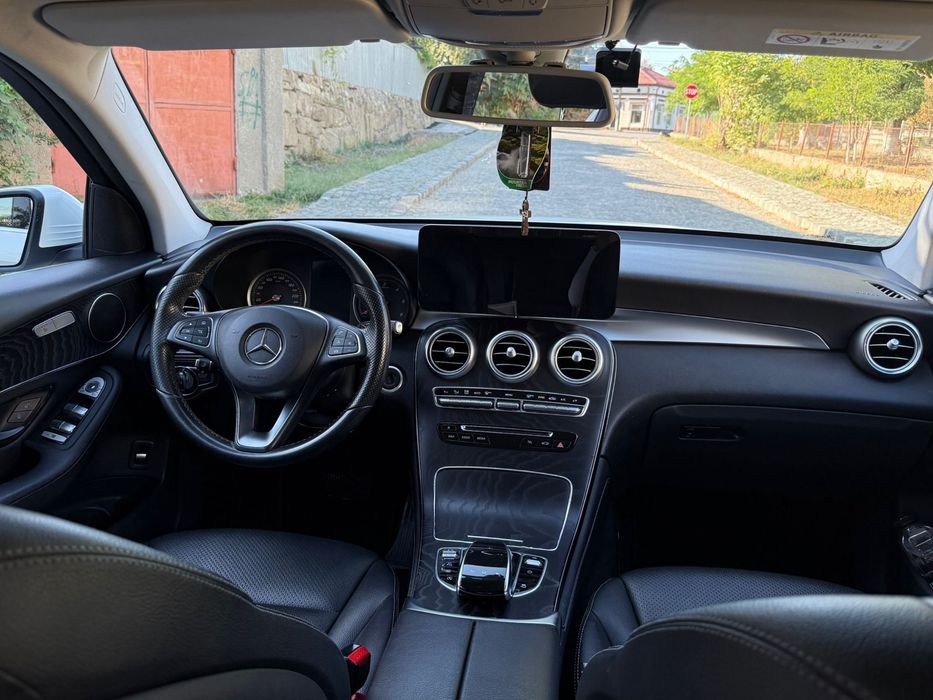 Mercedes-Benz Glc 220 D 4MATIC