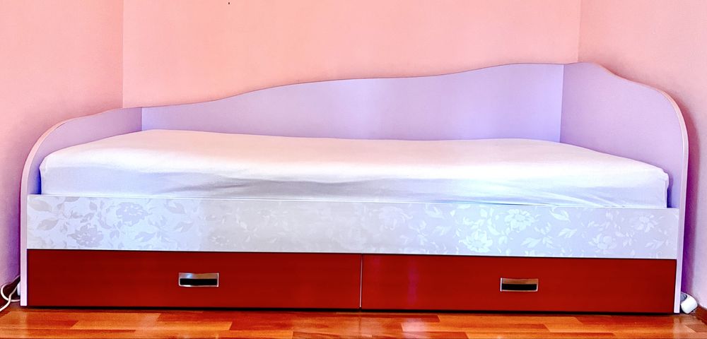 Pat pentru o persoana, 100x200