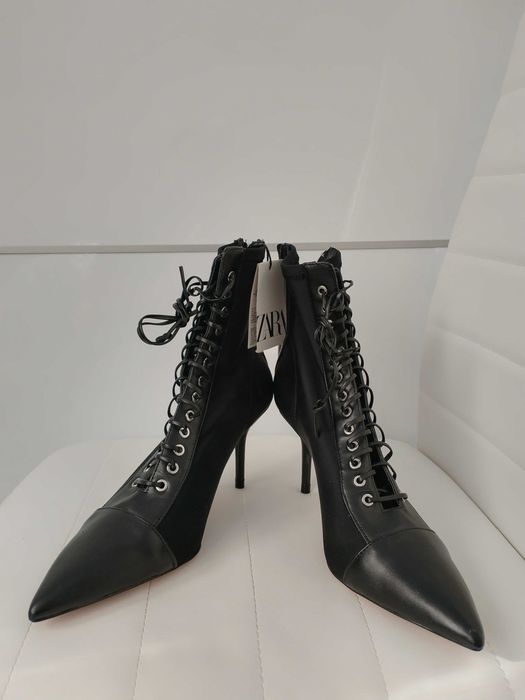 Incaltaminte Zara Noua !