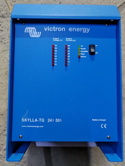 Încărcător acumulatori Victron Skylla TG 24/50