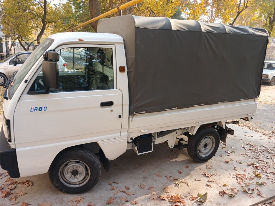 Продам машину 8700