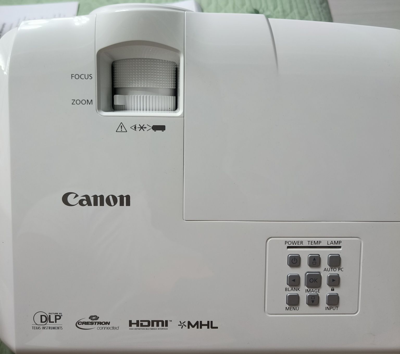 Продам проектор Canon LV-WX320