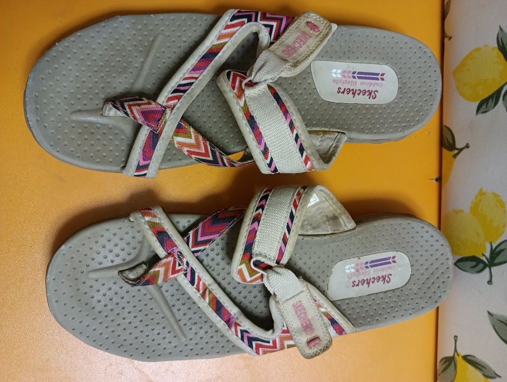 Skechers чехли N 41 - 13 лв