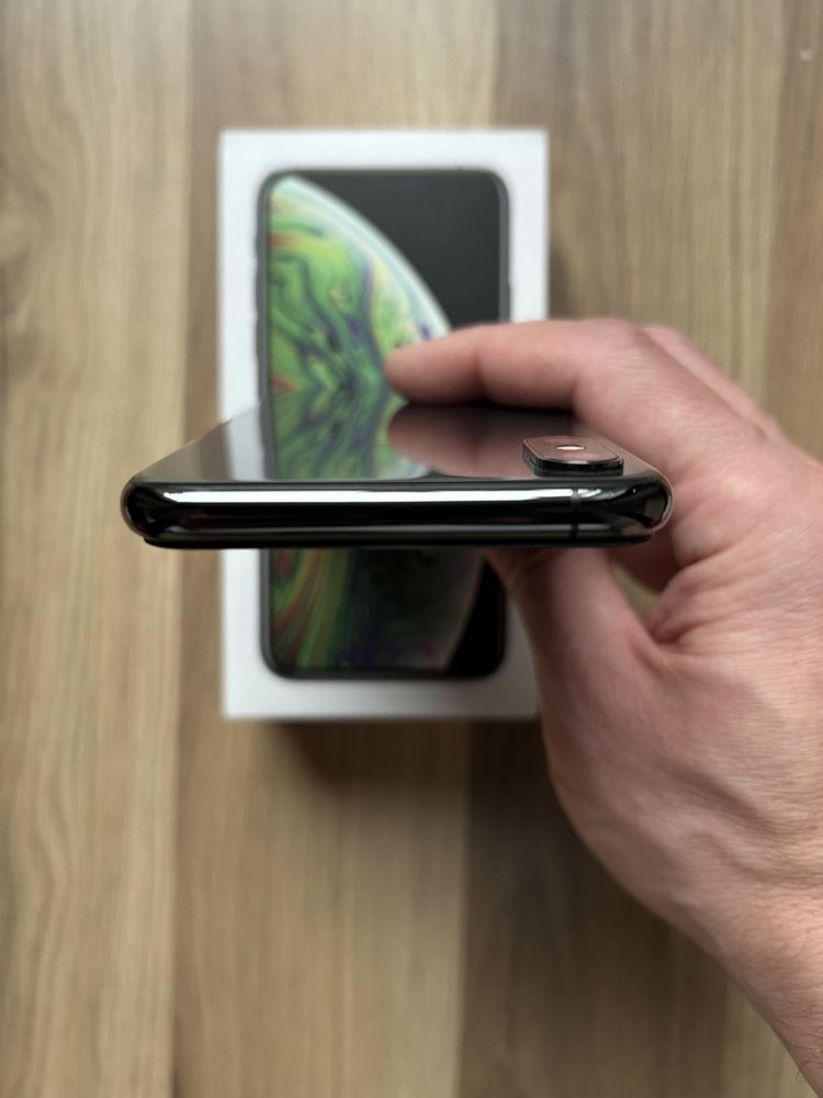 IPhone Xs, 64gb, black