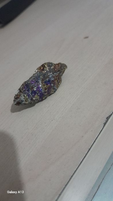 Продаю поделочные камни и минералы