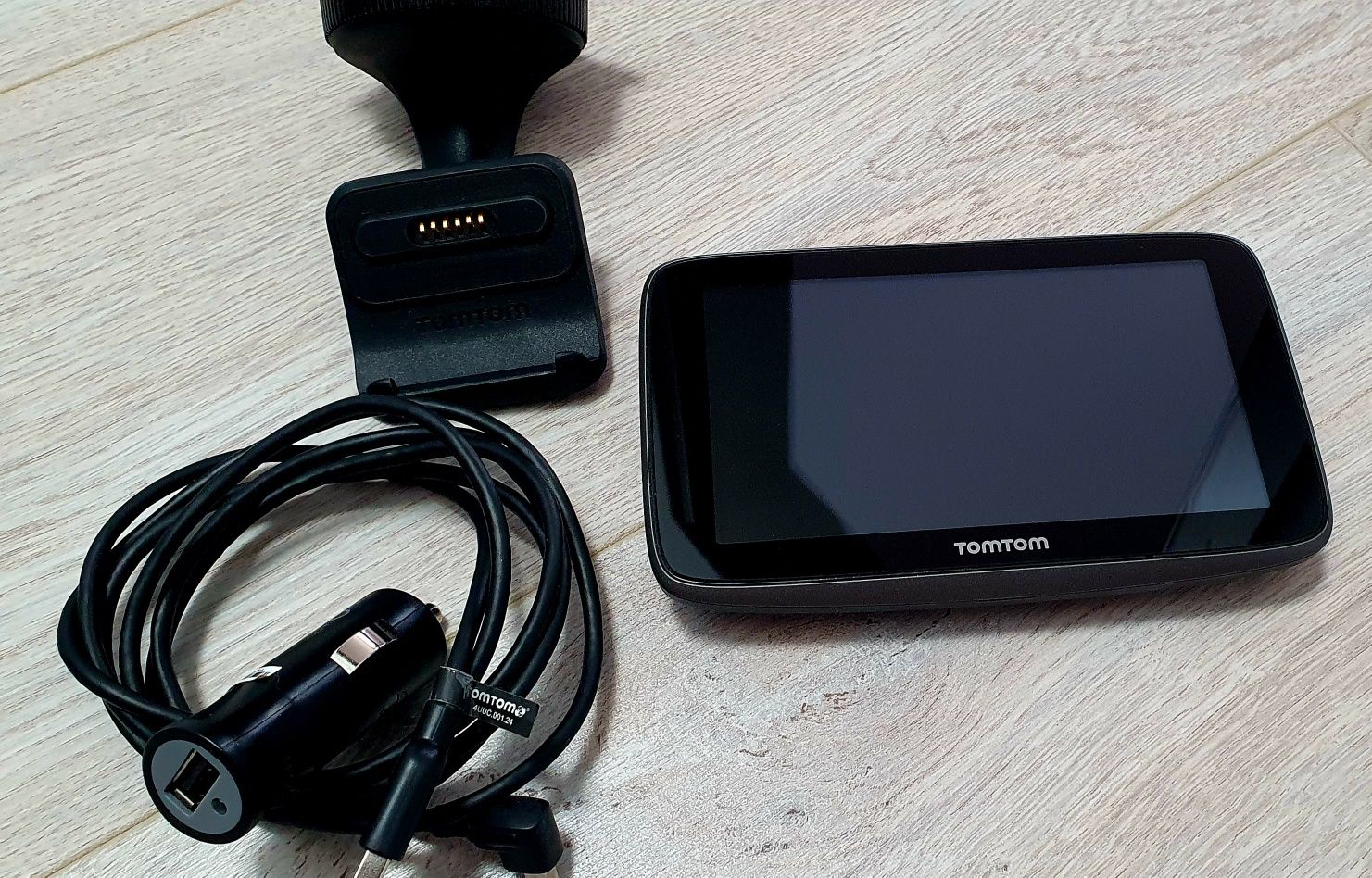 Tomtom Go 5200 cu Wi-Fi și SIM