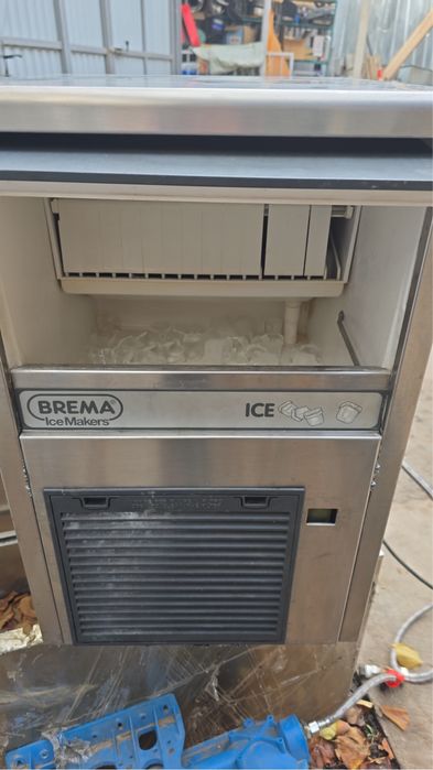 Продам Льдогенератор Brena