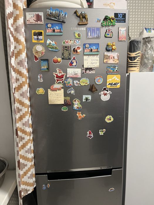 Срочно продам холодильник самсунг