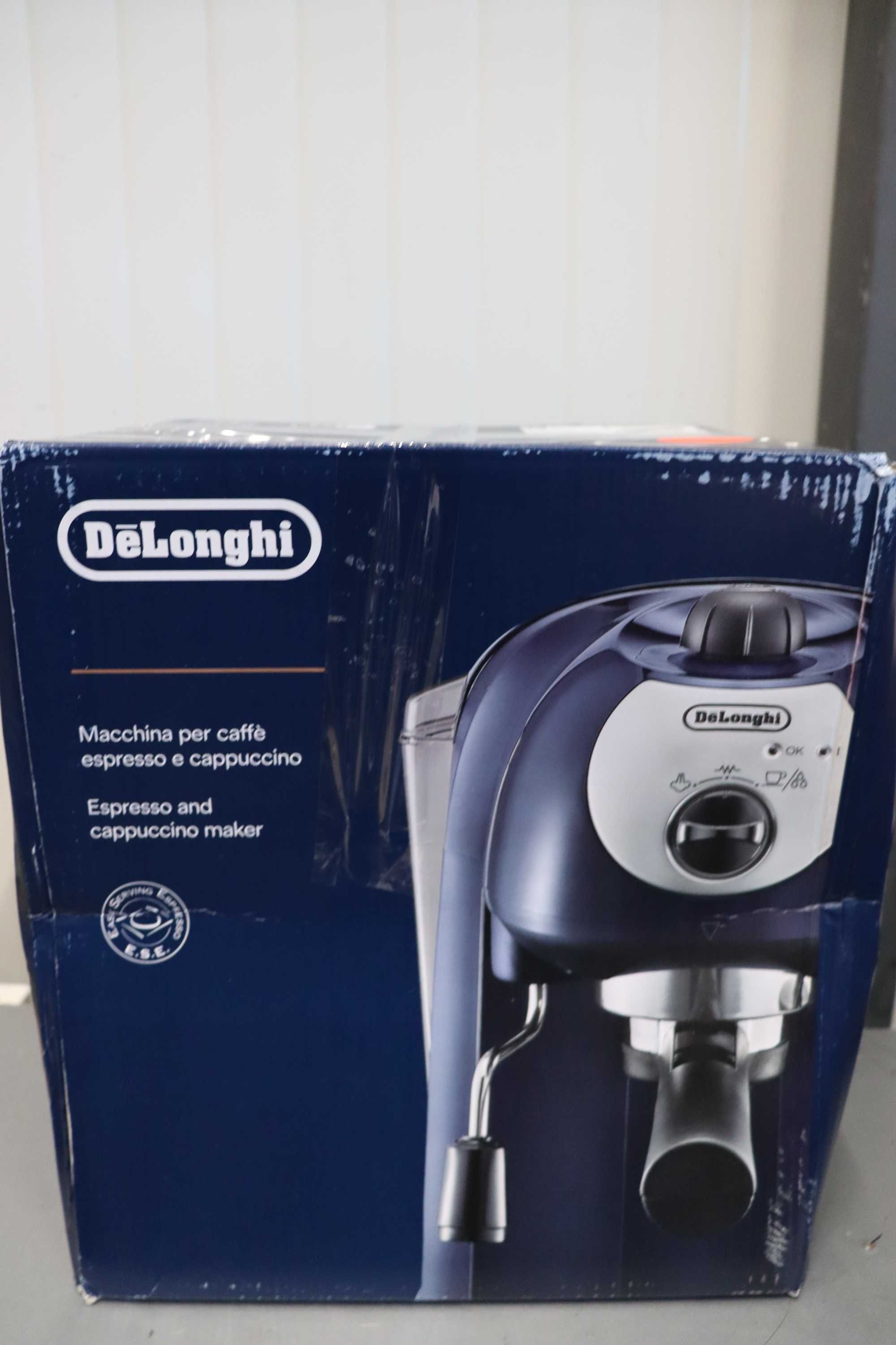 КАФЕМАШИНА DELONGHI EC201CD.B 1000.00 ml, 15.00 bar, ЧЕРЕН