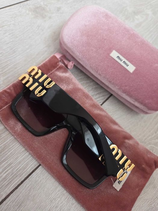 Слънчеви очила Miu Miu