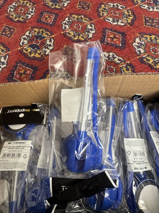 Продам настольную ручку на подставке inФормат