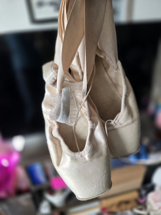 Балетни палци R class