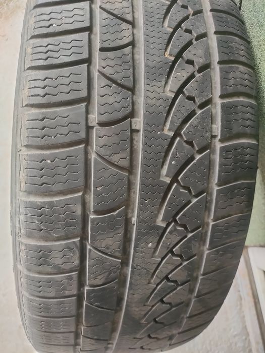 Preț pentru toate 4 Anvelope iarna 245/50/ R18