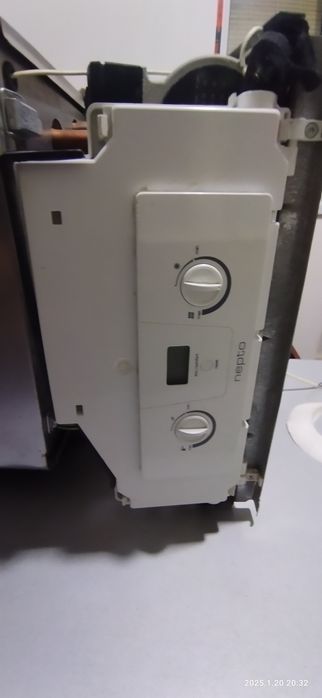 Двухконтурный газовый котёл б. у