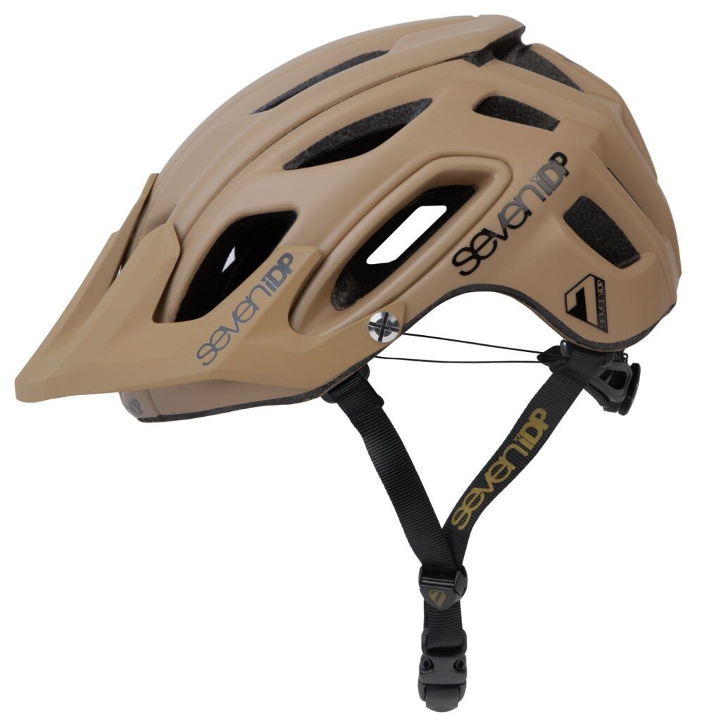 Каска за велосипед / колело 7idp Mtb Protection M2 Boa Helmet / Sand /