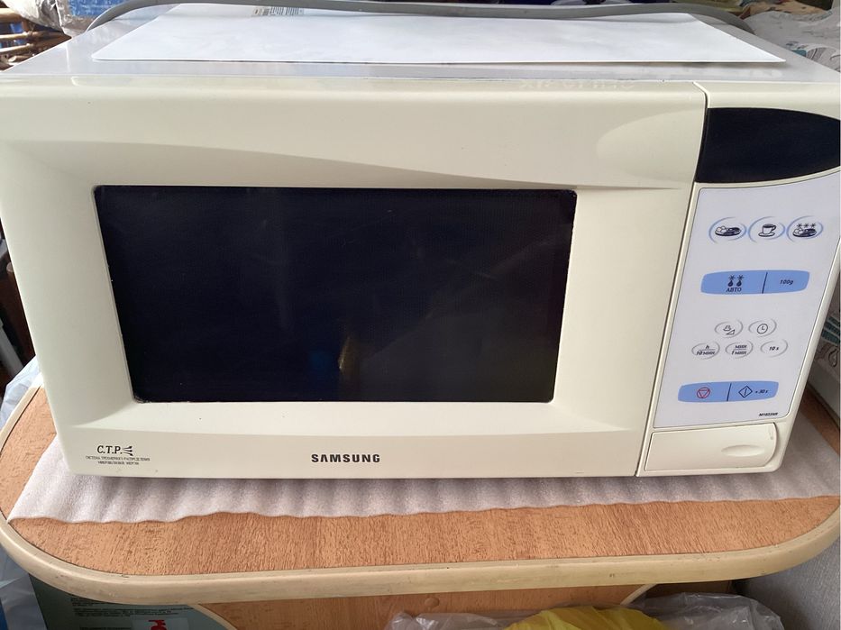 Микроволновая печь Samsung б/у