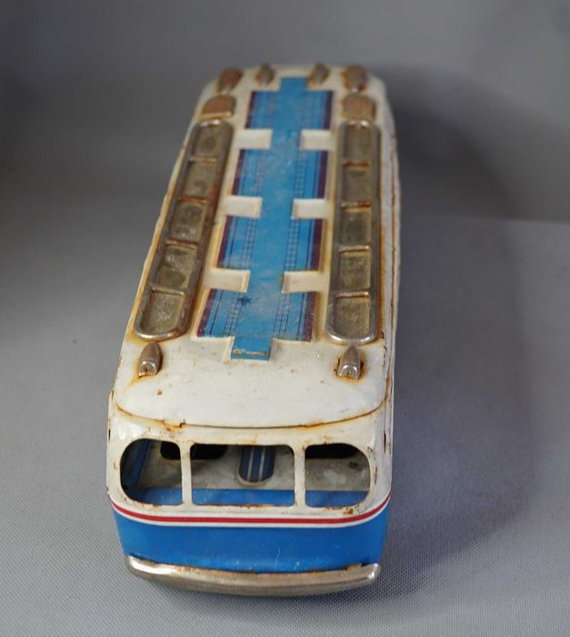 Стара Румънска Метална играчка модел автобус