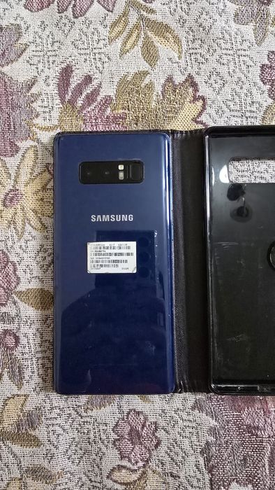 Продается Samsung Galaxy Note 8 (256 ГБ/6 ГБ ОЗУ)