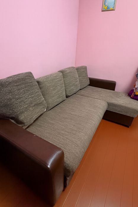 Продам диван в хорошем состоянии