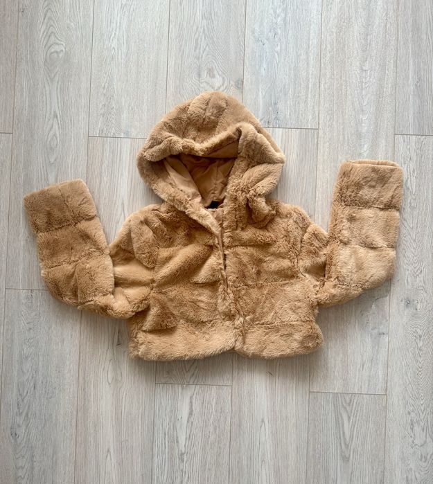 Късо пухкаво яке