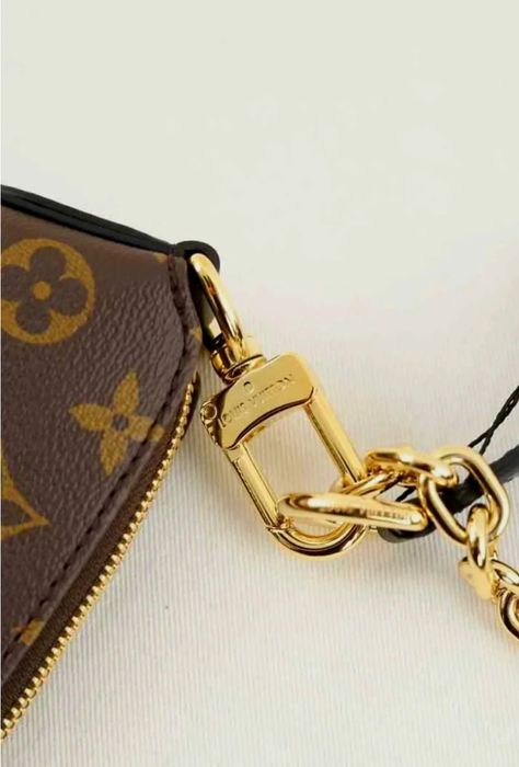 Louis Vuitton  Cookie BB