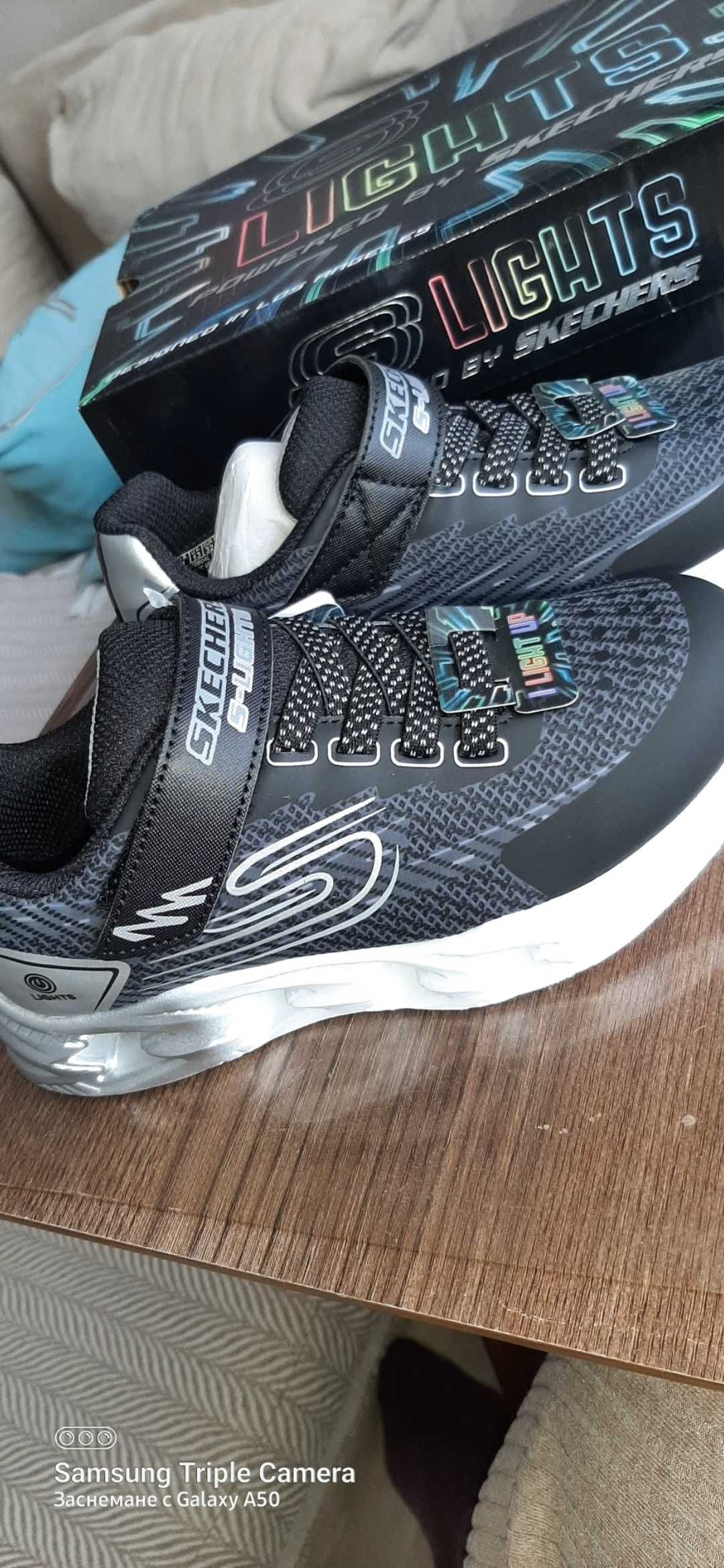 Skechers нови маратонки 32 номер
