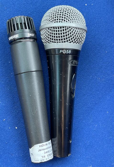 Microfoane SHURE PG58 și SM57