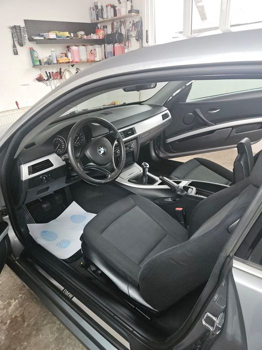 BMW E 92  325 coupe facelift