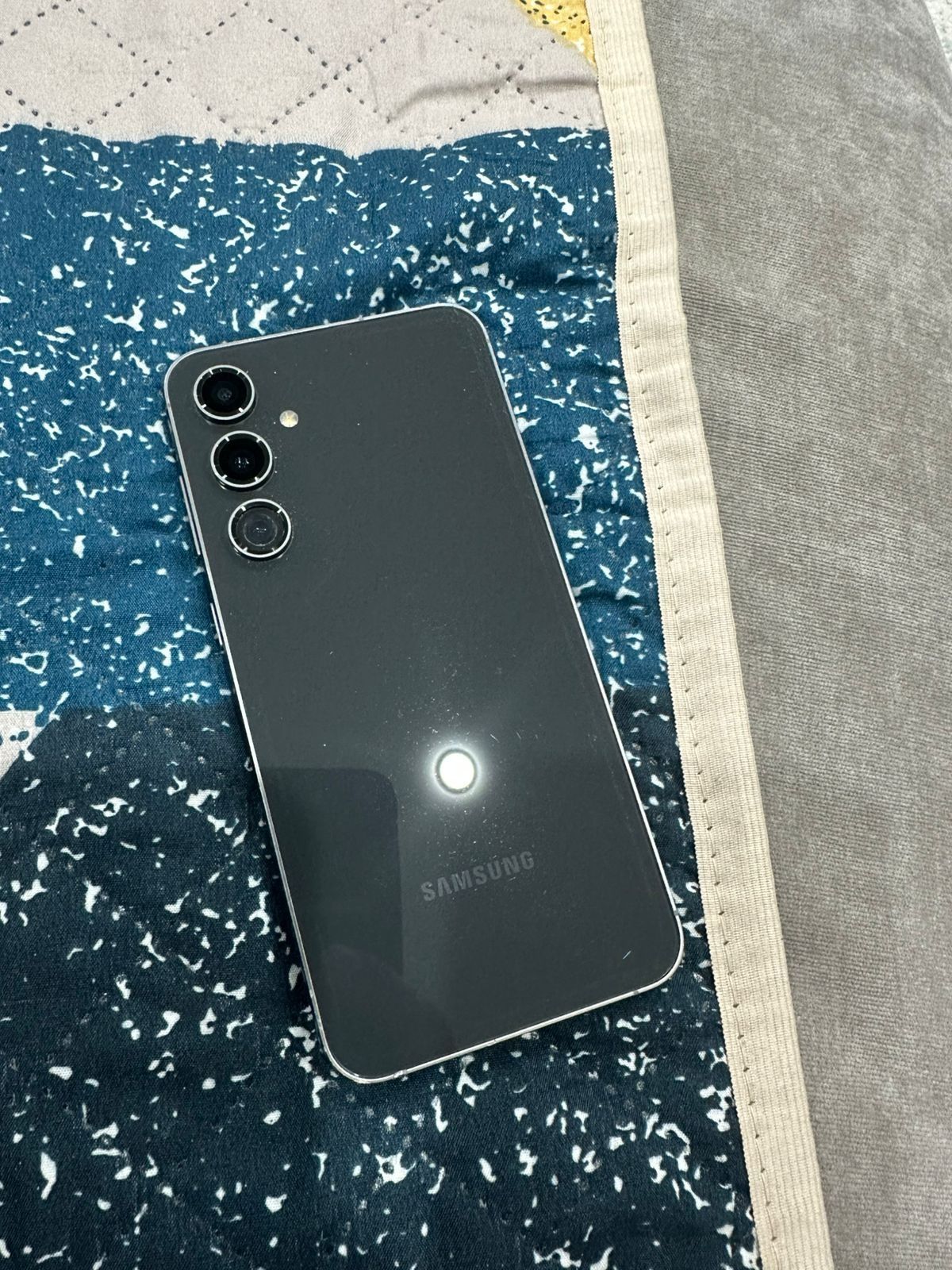 Samsung s23fe 8/256