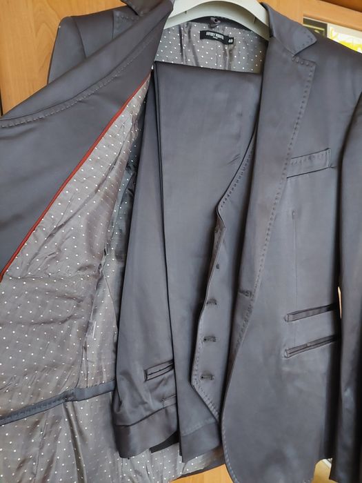 Vând costum bărbați trei piese, ocazie Antony Morato măsură 48