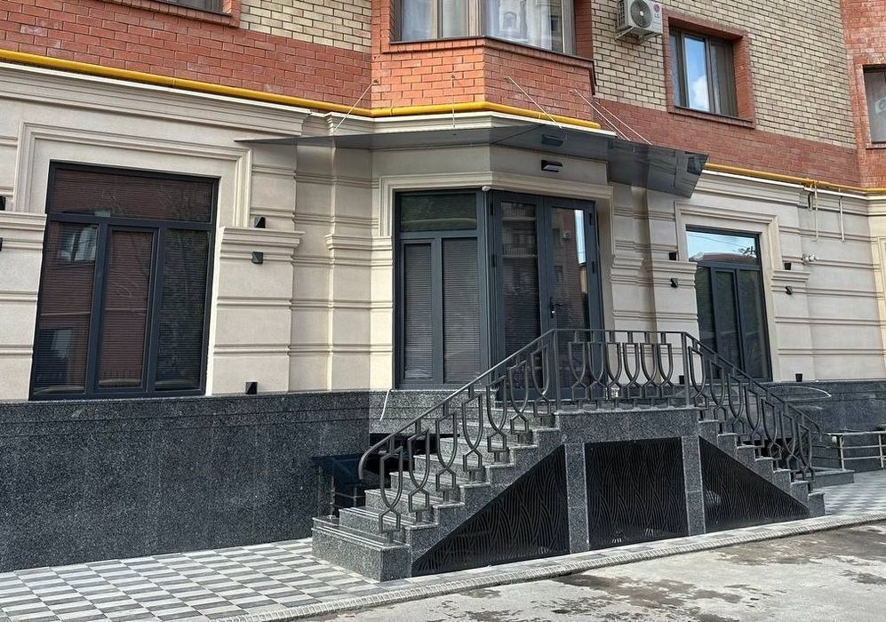 Аренда коммерческой помещене офис Глинка 8 роддом
КОММЕРЧЕСКОЕ ПОМЕЩЕН