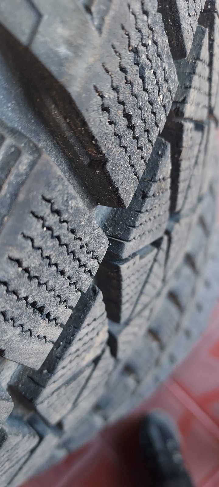 255 55 18 Bridgestone