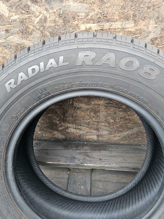 Anvelope 215 70 16 c