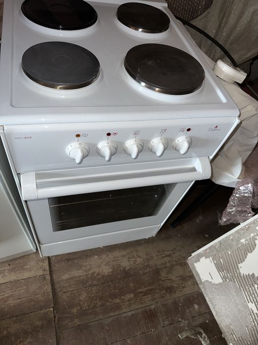 Продам плиту электрическую