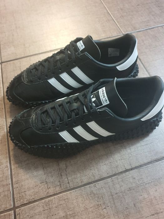 Adidasi Adidas Country Kamanda noi 42