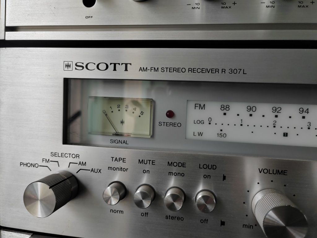 Vand amplituner Scott R307L impecabil