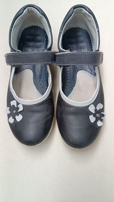 Детски обувки размер 36