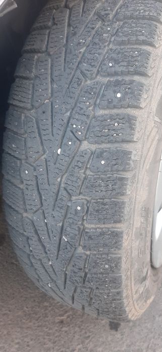 Продам шины зимние