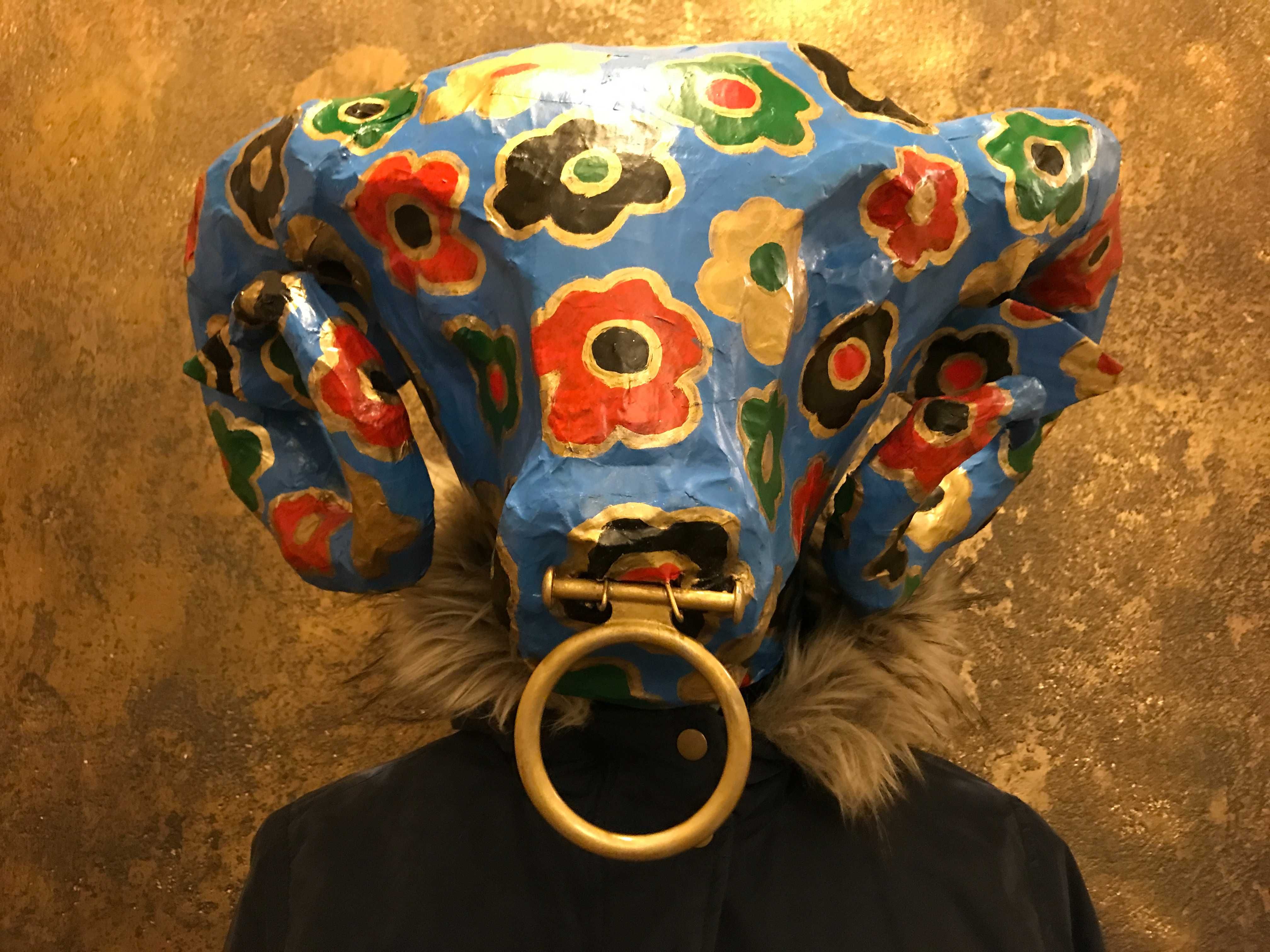 Глава за манекен минотавър бик декорация за магазин фотосесия