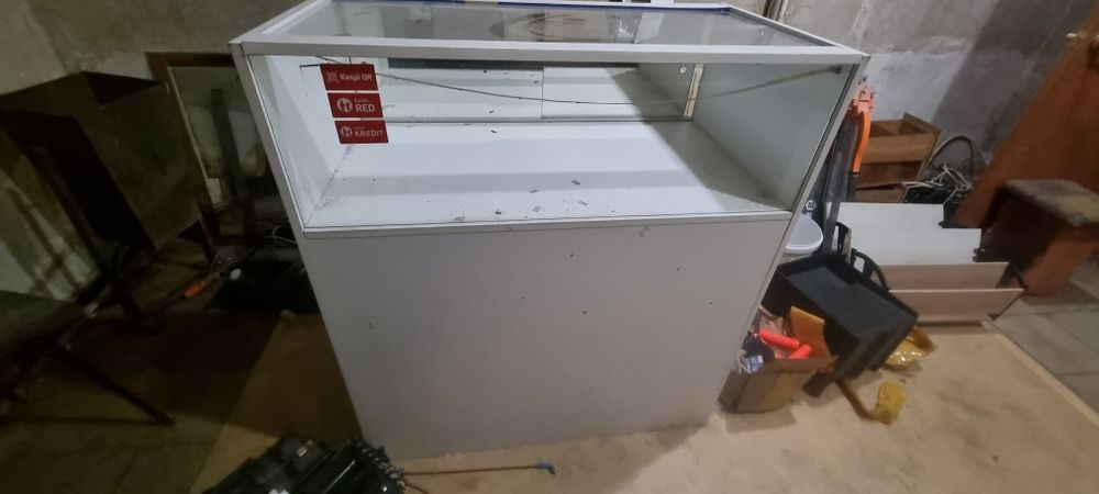 Витрина для магазин