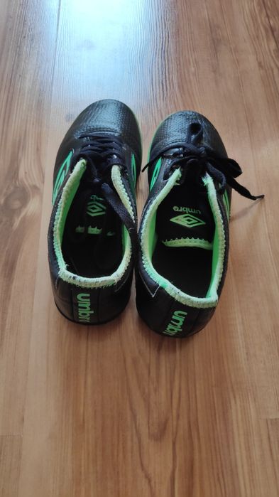 детски футболни обувки Umbro 37 и 40н.кожени и Nike 40 н.