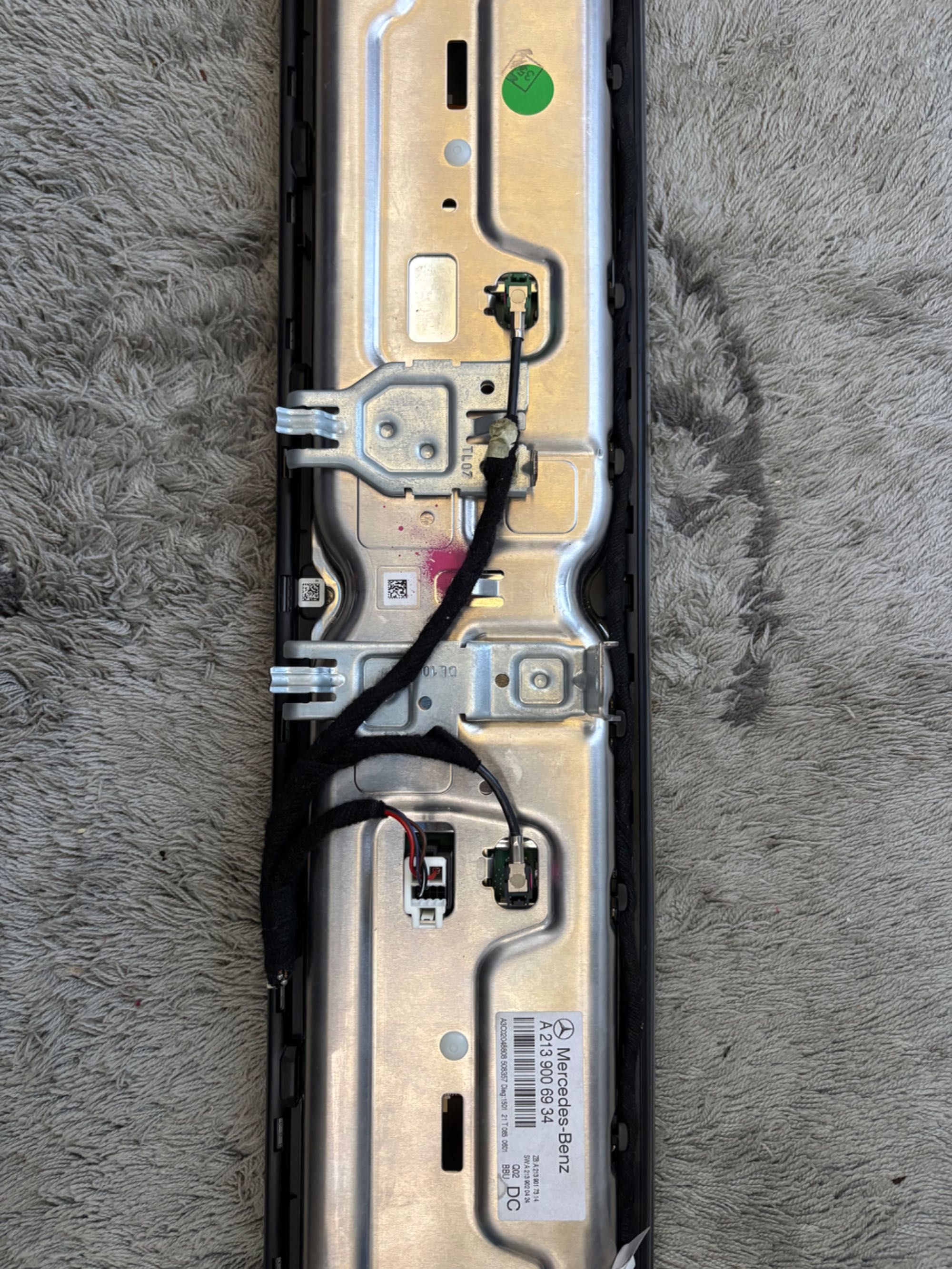 Ecran multimedia original Mercedes-Benz w213 A2139006934